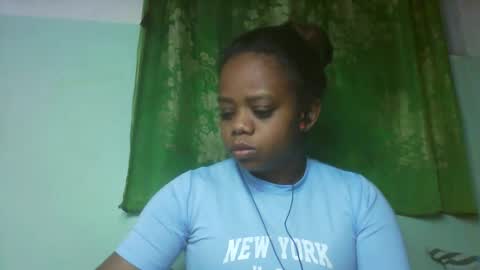 Snapshot of larissa645771 chatting on 02.10.26 larissa645771 online show from 02.10.26