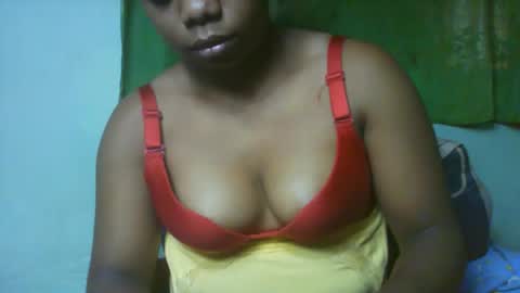 Snapshot of larissa645771 chatting on 02.11.26 larissa645771 online show from 02.11.26