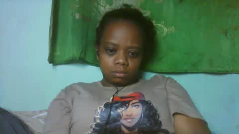 Snapshot of larissa645771 chatting on 02.13.26 larissa645771 online show from 02.13.26