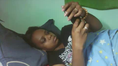 Snapshot of larissa645771 chatting on 02.18.26 larissa645771 online show from 02.18.26