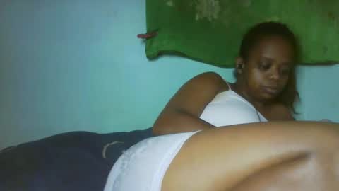 Snapshot of larissa645771 chatting on 02.20.26 larissa645771 online show from 02.20.26