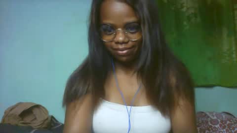 Snapshot of larissa645771 chatting on 02.28.26 larissa645771 online show from 02.28.26