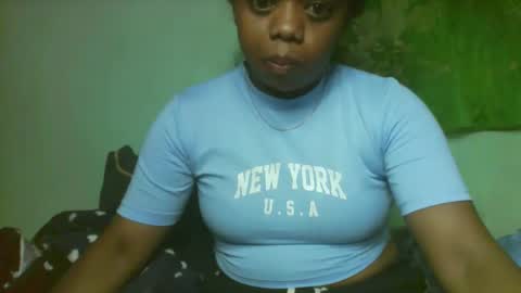 Snapshot of larissa645771 chatting on 03.25.26 larissa645771 online show from 03.25.26