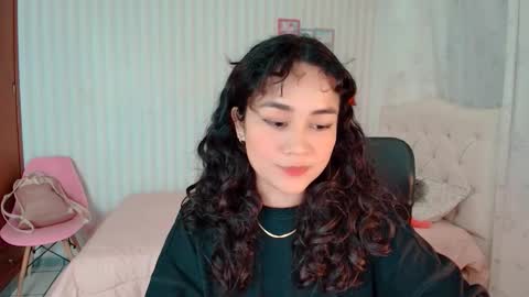 Larissas online show from 09.08.25