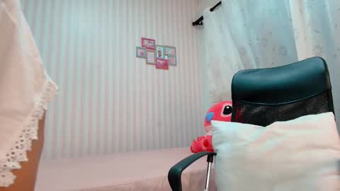 Larissas online show from 09.16.25