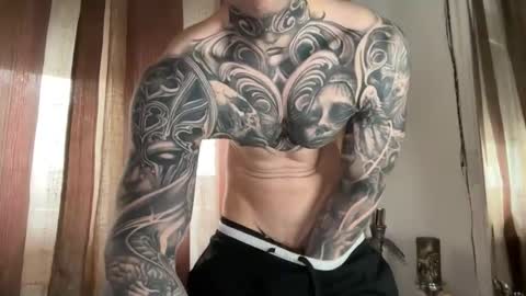 Snapshot of larsskeet chatting on 02.01.26 larsskeet online show from 02.01.26