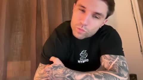 Snapshot of larsskeet chatting on 02.03.26 larsskeet online show from 02.03.26