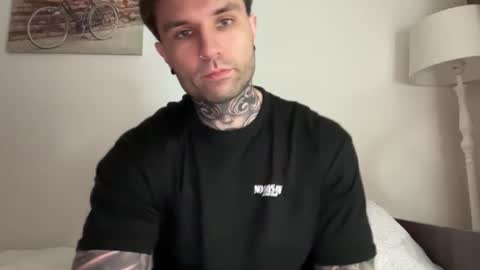 Snapshot of larsskeet chatting on 02.11.26 larsskeet online show from 02.11.26