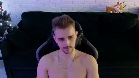 Snapshot of larstar01 chatting on 12.23.24 Lars online show from 12.23.24