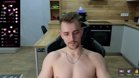 Snapshot of larstar01 chatting on 01.16.25 Lars online show from 01.16.25