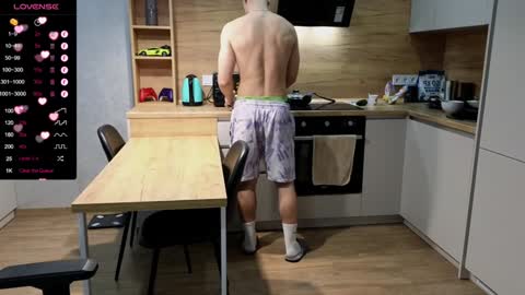 Snapshot of larstar01 chatting on 02.04.25 Lars online show from 02.04.25