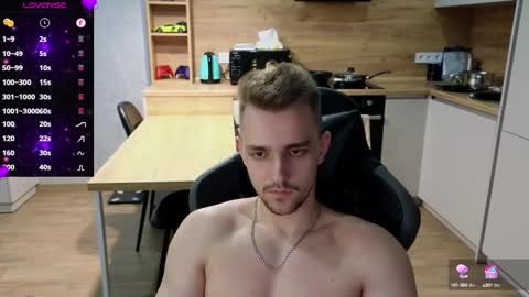 Snapshot of larstar01 chatting on 02.15.25 Lars online show from 02.15.25