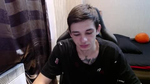 Kenny online show from 10.28.25