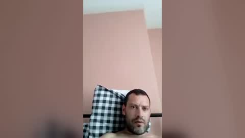 laszloszilagyi925 online show from 06.19.26