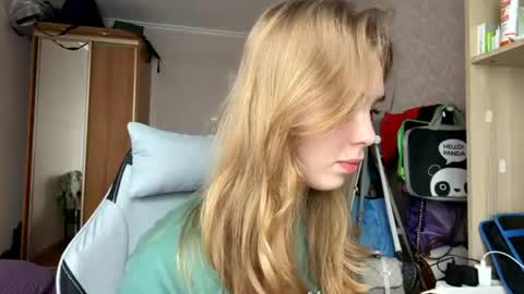 Linet online show from 06.25.26