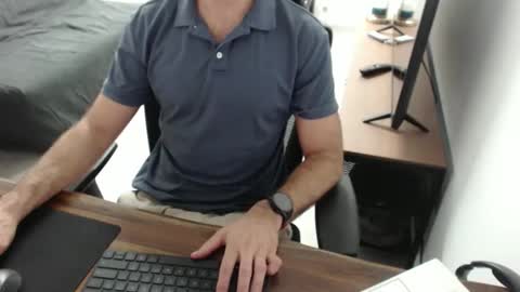 latexdave84 online show from 11.19.25