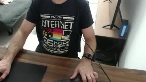 latexdave84 online show from 12.15.25