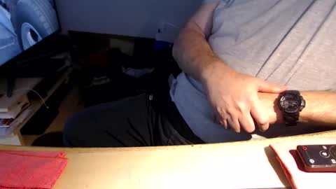 Snapshot of latexloverch71 chatting on 11.02.25 Andreas  Latexlover  online show from 11.02.25