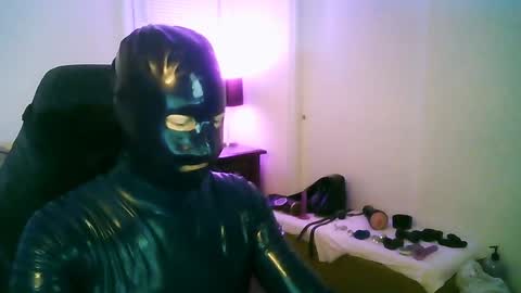 latexminheadroom online show from 12.22.24