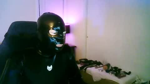 latexminheadroom online show from 09.10.25