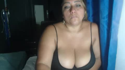 latin_big_boobs online show from 09.22.25