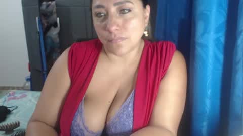 latin_big_boobs online show from 11.24.25