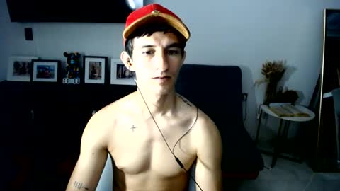 Snapshot of latin_cr7 chatting on 08.05.26 Steven online show from 08.05.26