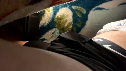 Snapshot of latin_lover86 chatting on 10.21.25 latin_lover86 online show from 10.21.25