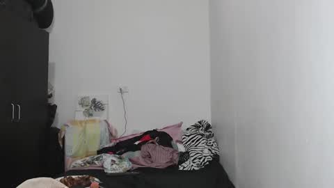 M E G A N  online show from 12.18.24