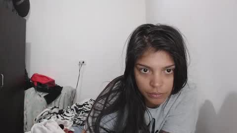 M E G A N  online show from 01.05.25