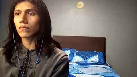 Snapshot of latin_shado chatting on 10.11.25 Shado online show from 10.11.25