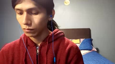 Snapshot of latin_shado chatting on 10.15.25 Shado online show from 10.15.25