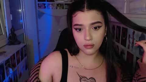 miiiiiiaaaa online show from 02.08.25