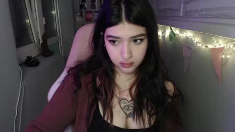 miiiiiiaaaa online show from 03.11.25