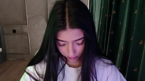 miiiiiiaaaa online show from 07.29.26