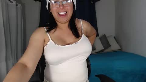 FLOR SALVAJE online show from 12.10.24