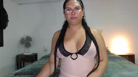 FLOR SALVAJE online show from 10.18.25