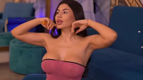 Latina online show from 03.10.25