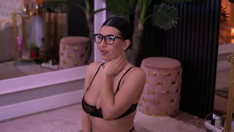 Latina online show from 03.29.26