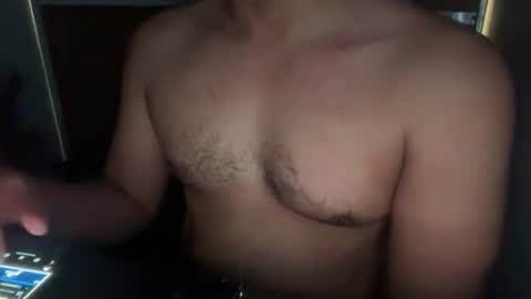 LATiNBOiiXXX online show from 01.18.26
