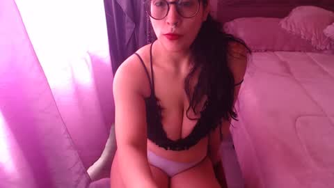 latinboobs23 online show from 09.11.25
