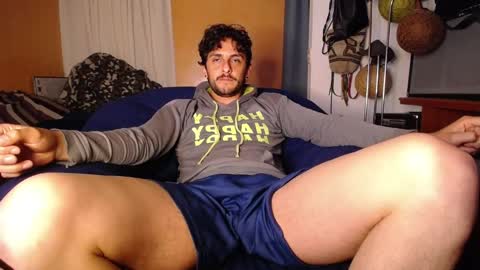 Snapshot of latincurious0 chatting on 02.22.26 Juanito online show from 02.22.26