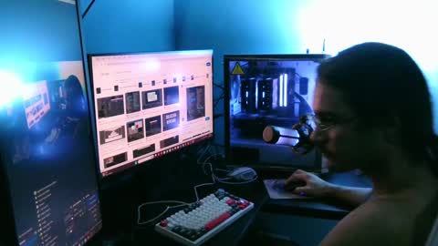 latinincognito online show from 12.15.24