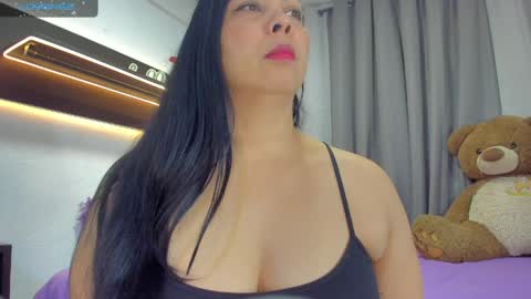 Vanessa online show from 04.04.26