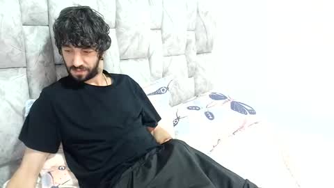 latinlustandfrenchkiss online show from 06.04.26