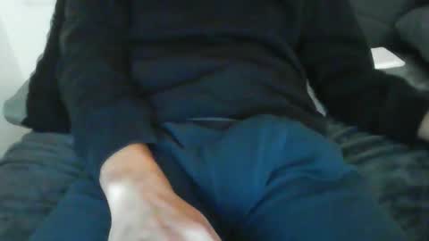 latinman7945 online show from 12.17.25