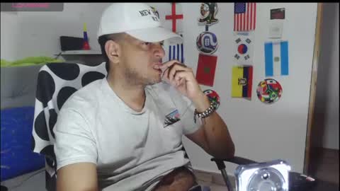 Snapshot of latinmartin254 chatting on 06.29.26 latinmartin254 online show from 06.29.26