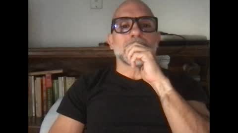 latino_to20 online show from 06.10.26