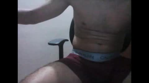 Snapshot of latintropikal chatting on 02.10.25 Latin Flow online show from 02.10.25