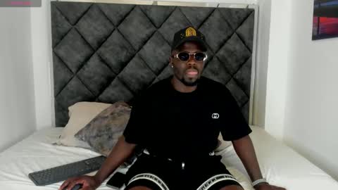 LEANDRO online show from 09.15.25